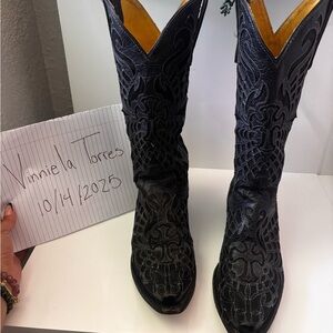 Elegant Black Embroidered Heeled Boots